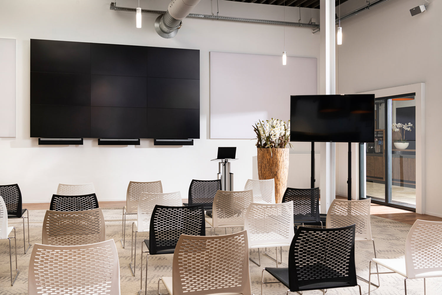TV Anywhere Wireless 4K Pro